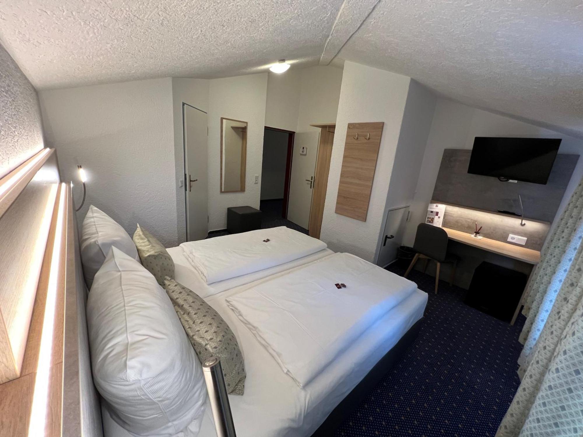 Parkhotel Obertshausen Extérieur photo